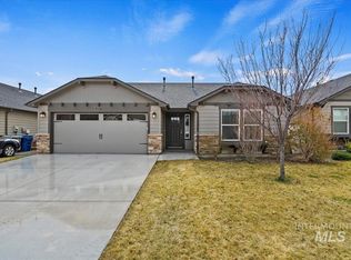 2377 W Foxglove Dr, Nampa, ID 83686