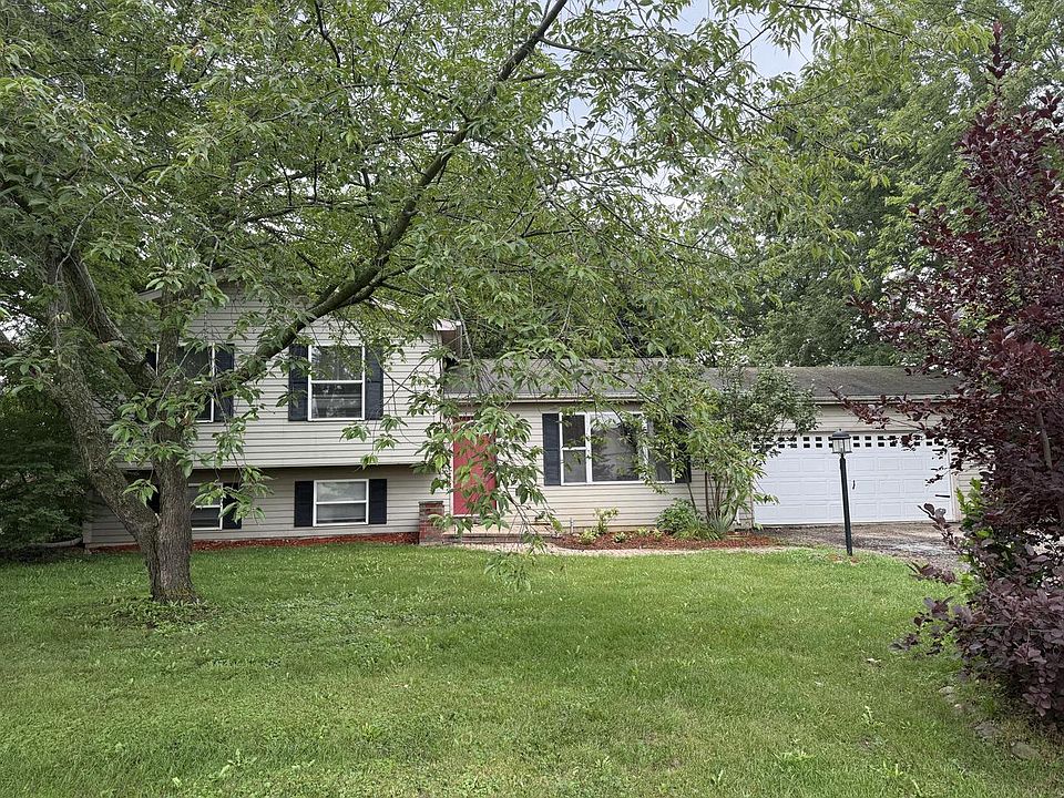 1st image of 8527 222nd AVENUE