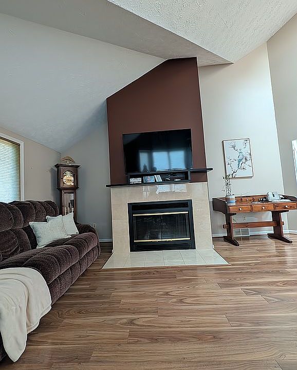 1st image of 45 Running Brook Ln