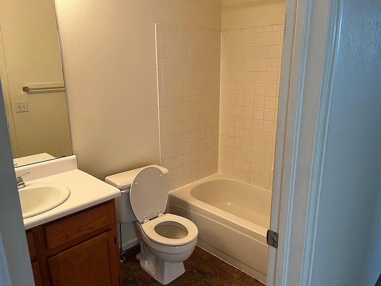 9786 Goldfinch Ln — Photo 13