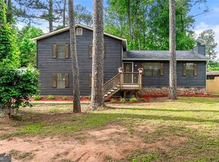 256 Grist Mill Ln, Lawrenceville, GA 30046