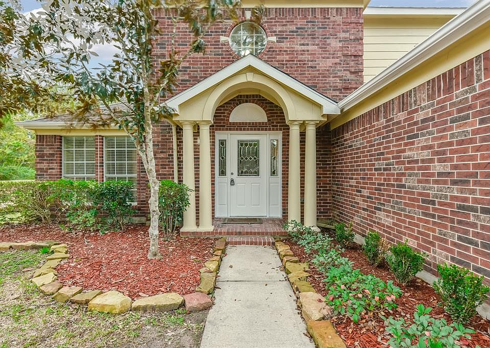 1st image of 20930 Whitevine Way