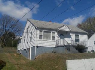 204 Motley Ave, Danville, VA 24540