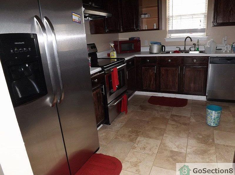 2nd image of 5349 Terrytown Ln