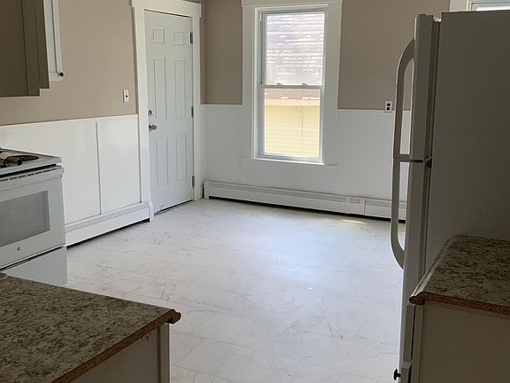 5th image of 11 Kimball St