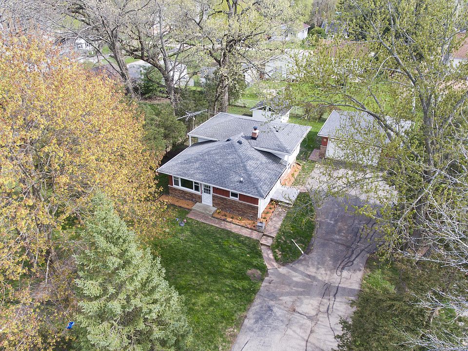1st image of 24825 Kennedy Ave