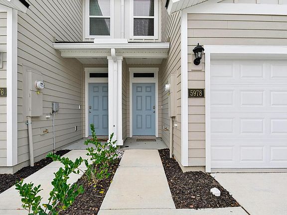4th image of 5978 Ortega Lake Dr #1