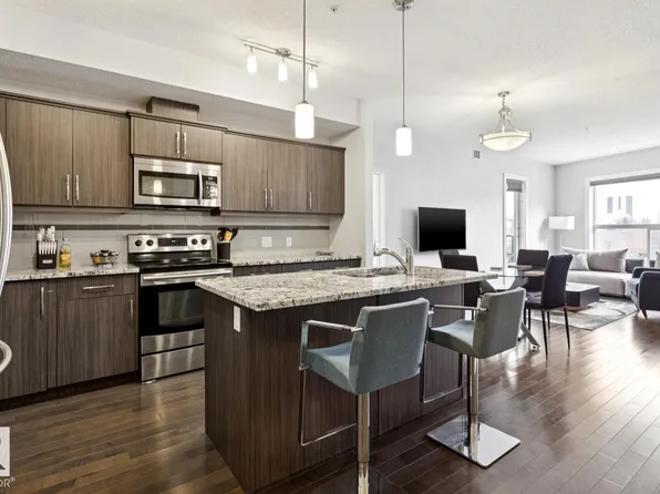 10523 123rd St NW #421, Edmonton, AB T5N 1N9
