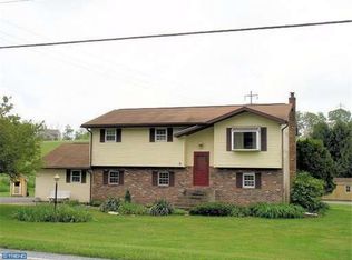 2726 Route 737, Kempton, PA