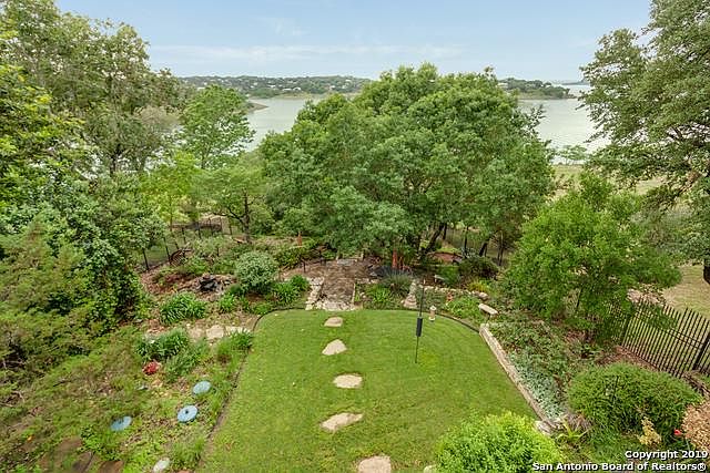 1st image of 929 Village Shore Dr