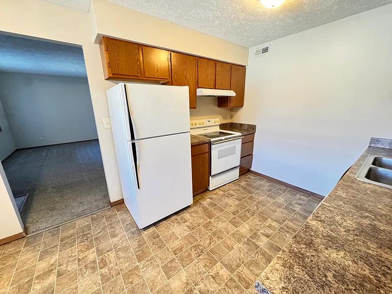 1809 Knox St #16 — Photo 9