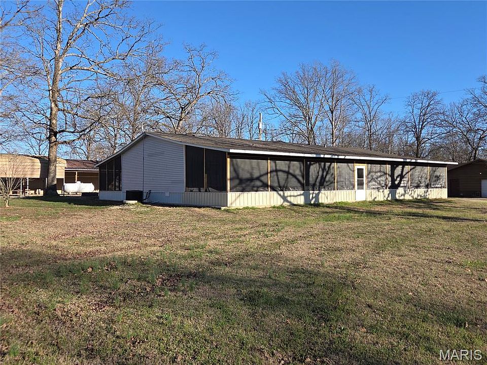 1st image of 377 South Oak