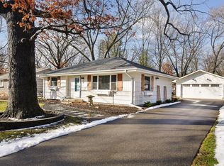 10 Pearl St, Tonka Bay, MN 55331