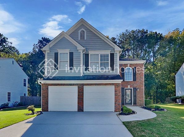 1055 Crabapple Lake Cir