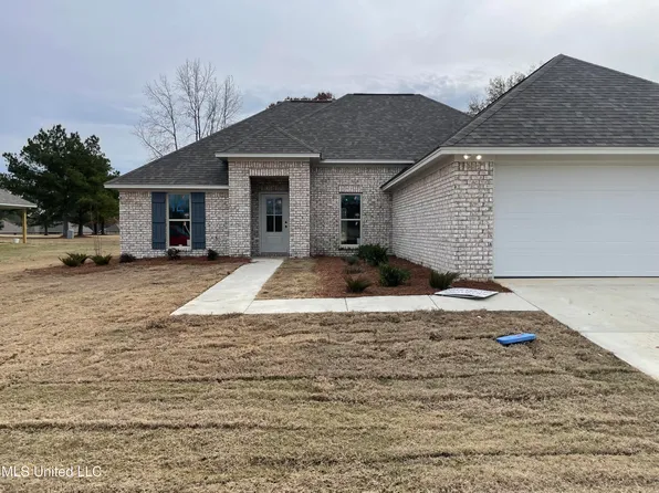 563 Patrick Farms Dr, Pearl, MS 39208