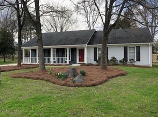 7548 Yellow Pine Ct, Charlotte, NC 28277