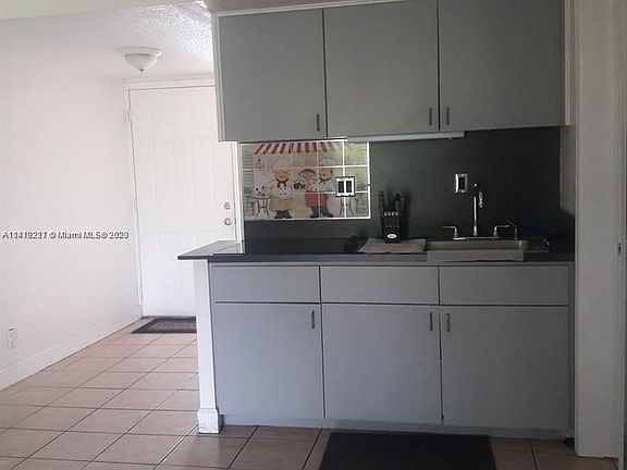 4th image of 8105 SW 22nd Ct #142