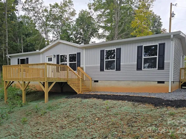 22 McGee Hill Rd, Fairview, NC 28730