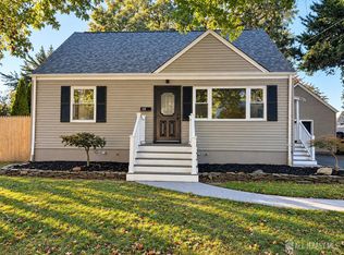 19 E Zoller Rd, East Brunswick, NJ 08816