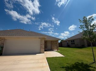 1104 Ashton Ln, Yukon, OK 73099