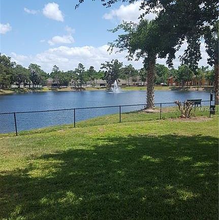 5th image of 2331 Pine Oak Trl