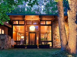 28 Mid Oaks St, Monroe, NY 10950