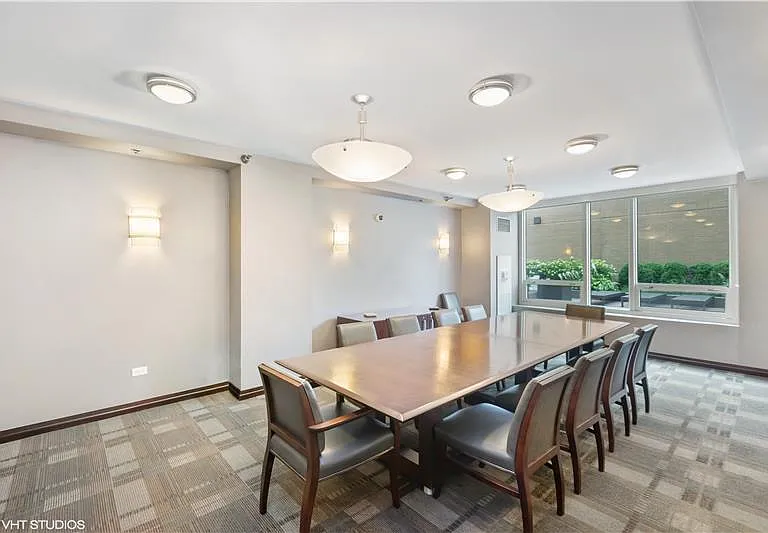 33 W Ontario St #31E — Photo 2