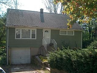 1st image of 530 Mount Pleasant Ave