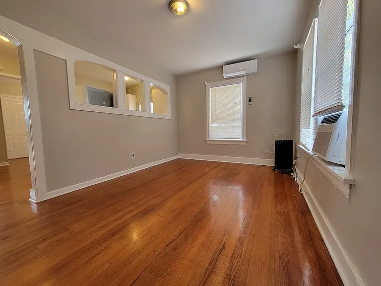 460 13th Ave N #3 — Photo 3