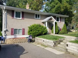 5850 Sunset Rd, Mound, MN 55364