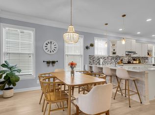 129 Palm Cove Way, Mount Pleasant, SC 29466