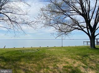Bay Dr, Stevensville, MD