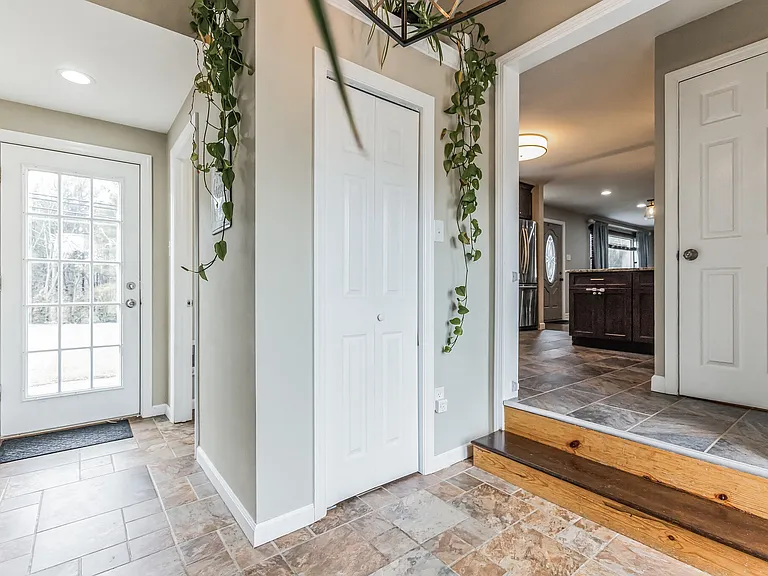 4012 Bridgeboro Rd — Photo 3