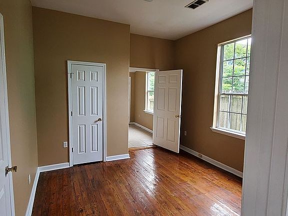 2nd image of 4320 N Villere St