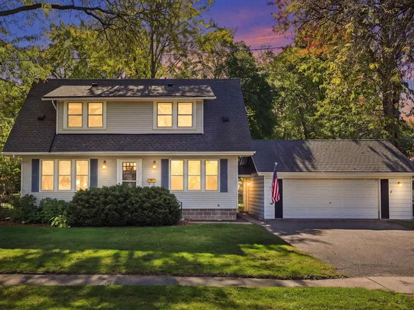 16650 Kingston St, Fraser, MI 48026