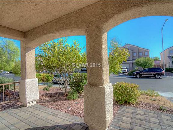 3rd image of 412 Colorful Rain Ave