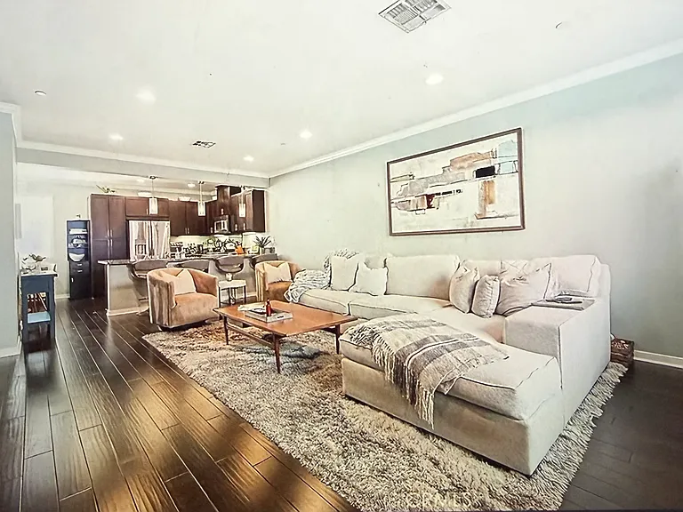 Acacia Ln — Photo 6