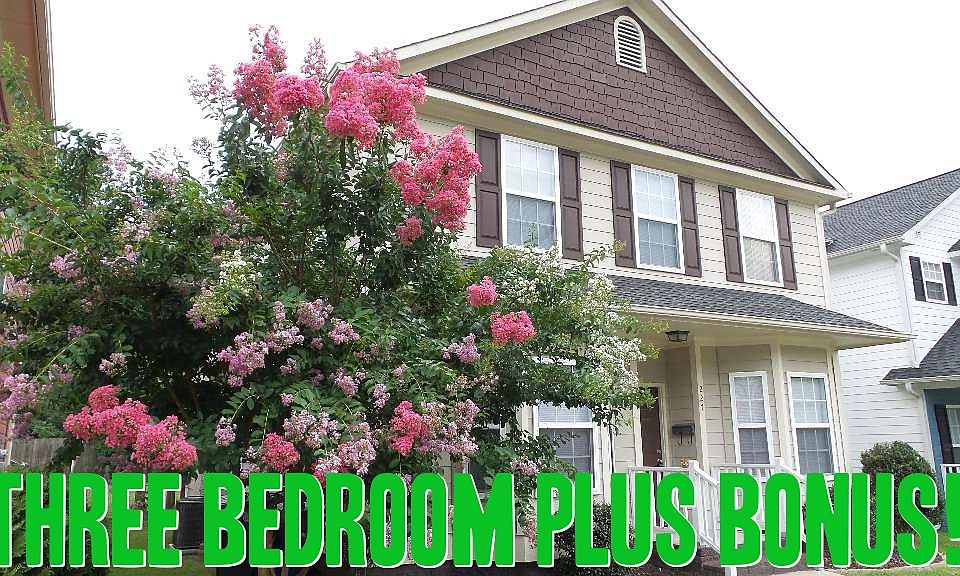 1st image of 227 Chloe Dr