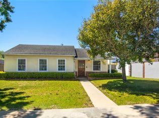 429 Magnolia St, Costa Mesa, CA 92627