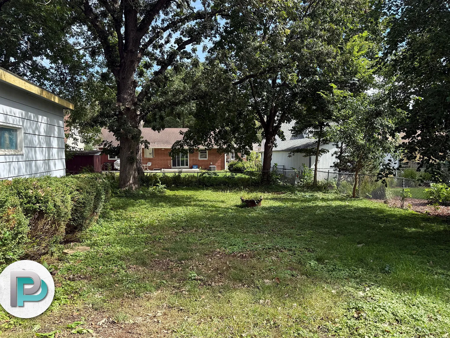 3 bed, 1232 sqft, $1,100 — Photo 2