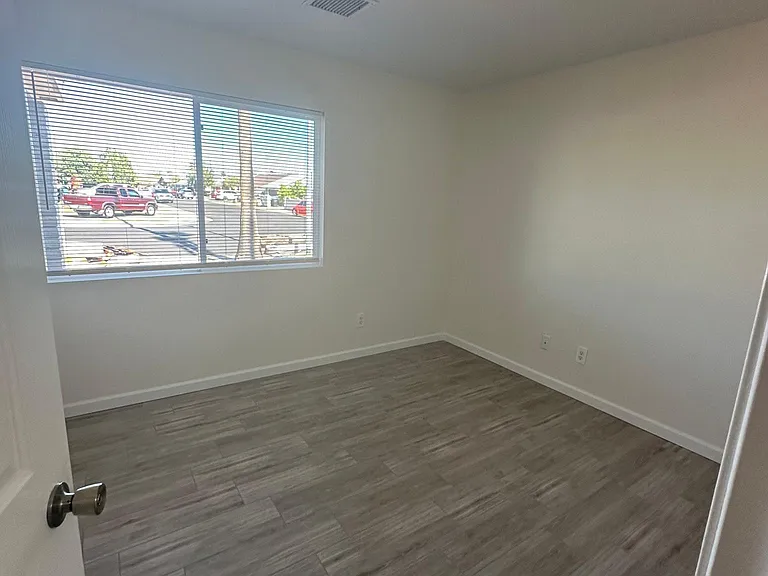 6834 S 43rd Pl — Photo 22