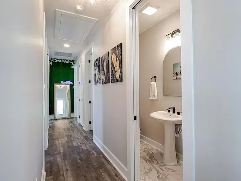 205 Murphy St — Photo 27