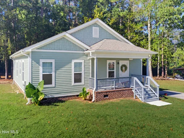 3823 James B White Highway N, Whiteville, NC 28472