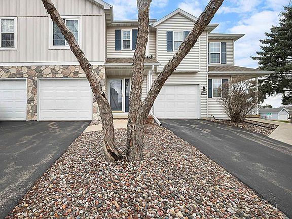 2nd image of 203 North Musket Ridge Drive