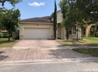 23833 SW 108th Ct, Homestead, FL 33032