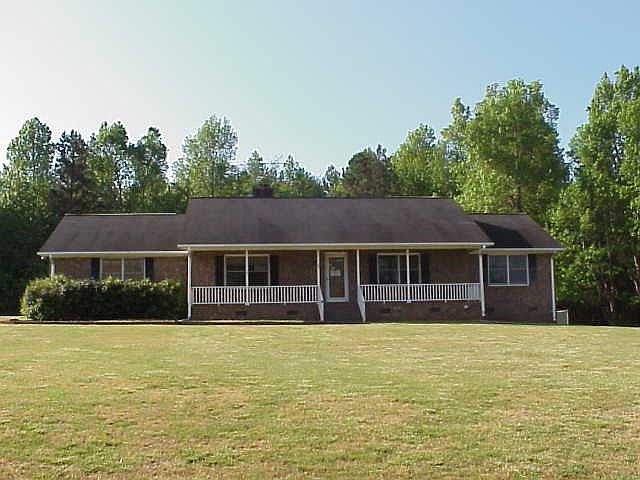 1st image of 25 Carolina Oaks Dr