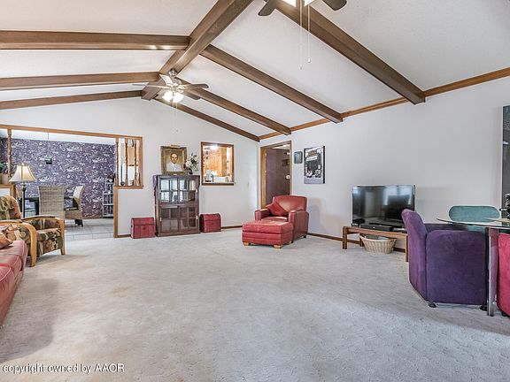 5th image of 12 Dellwood Ln