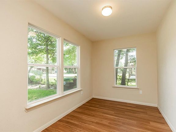 Extra front room off the left side of house