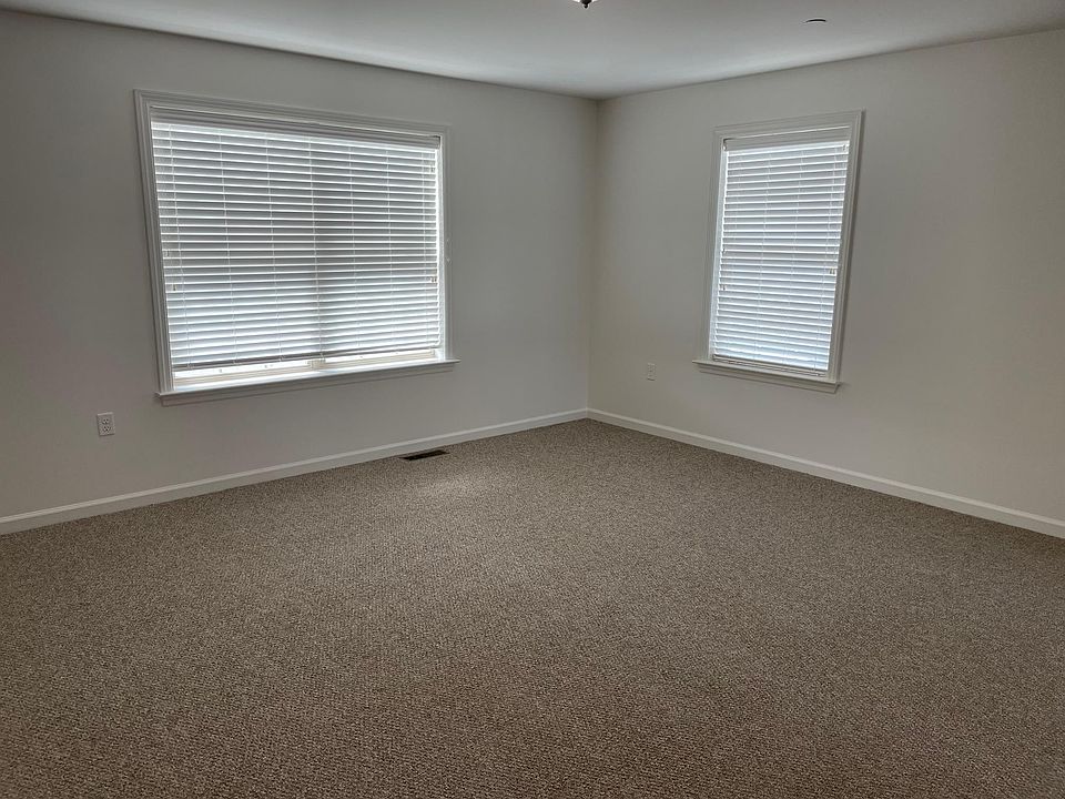 18 N Kinzer Rd Kinzers PA Zillow