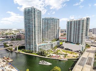 Ivy Condo, Miami, FL 33130
